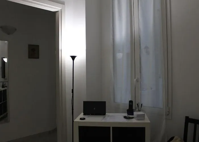Gymnasium Bed & Breakfast 3*