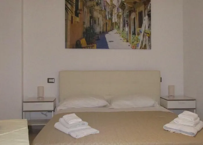 Gymnasium Bed & Breakfast 3*